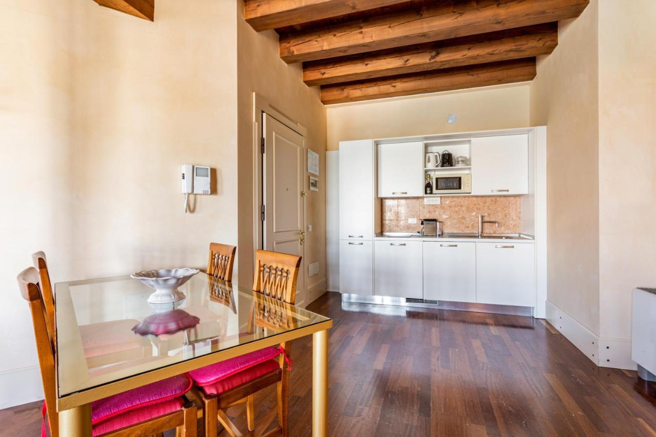 ונציה Molino Stucky Residence Suites II מראה חיצוני תמונה