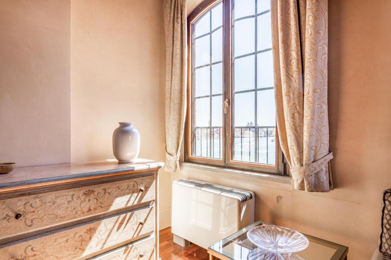 ונציה Molino Stucky Residence Suites II מראה חיצוני תמונה